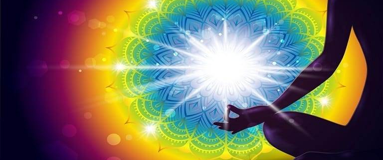 program 50 de meditatii ghidate online si script uri de hipnoza abonament cu recurenta lunara